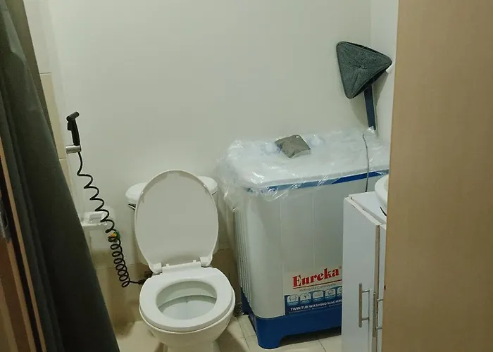 Guest house My Space Your Privacy Manila